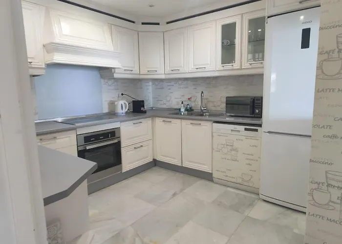 Puerto Banus Apartment *